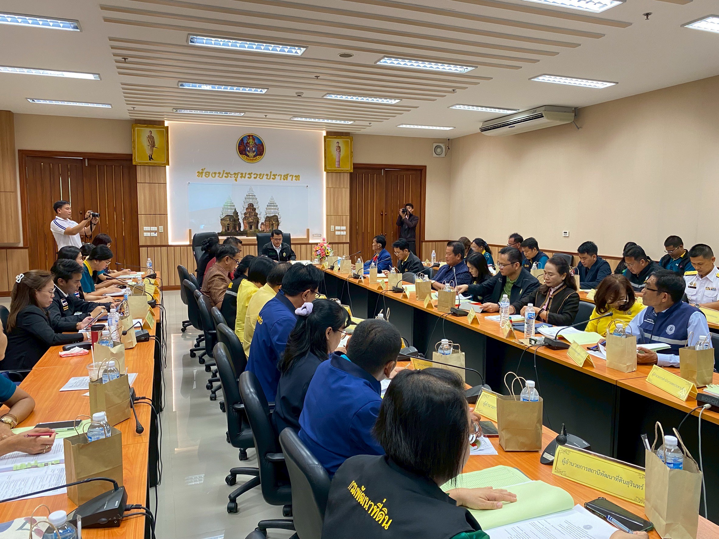 title - ผู้ตรวจราชการกรม ร่วมประชุมตรวจราชการ ของผู้ตรวจราชการกระทรวงเกษตรและสหกรณ์ เขตตรวจราชการที่ 13 รอบที่ 2 จังหวัดสุรินทร์